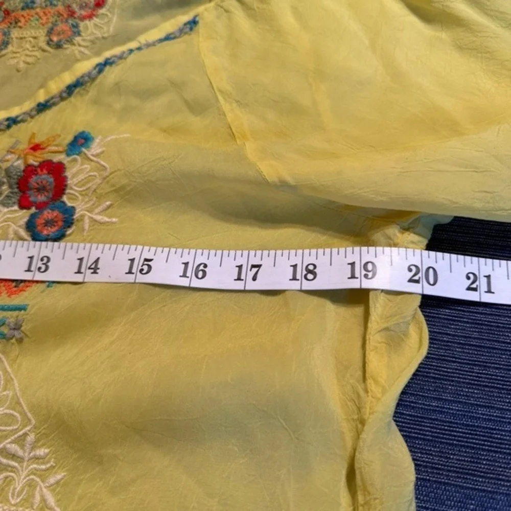 Johnny‎ Was Yellow Embroidered Cupra Rayon Tunic Blouse C82753 Womens Medium
